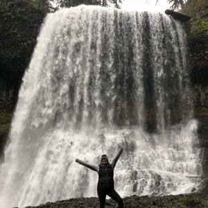 Meet your Posher, Lissete